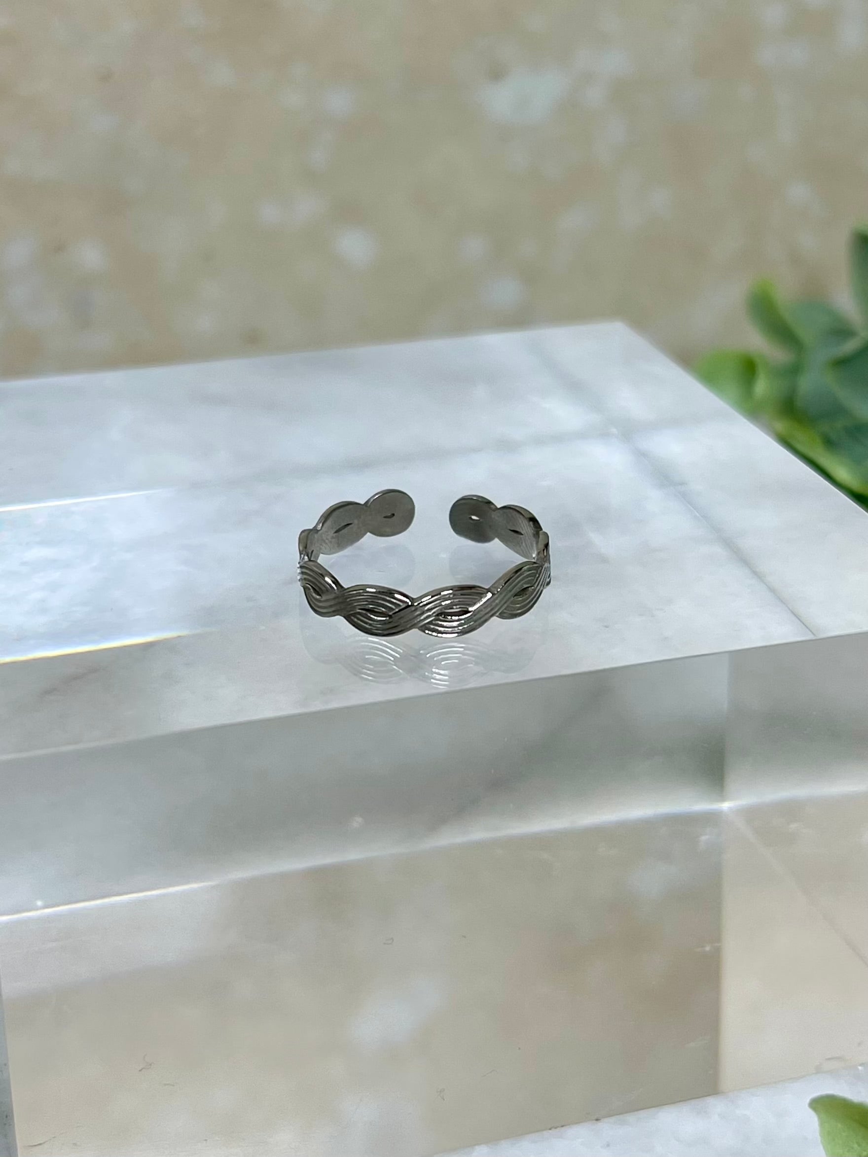 Bagues argentées ajustables