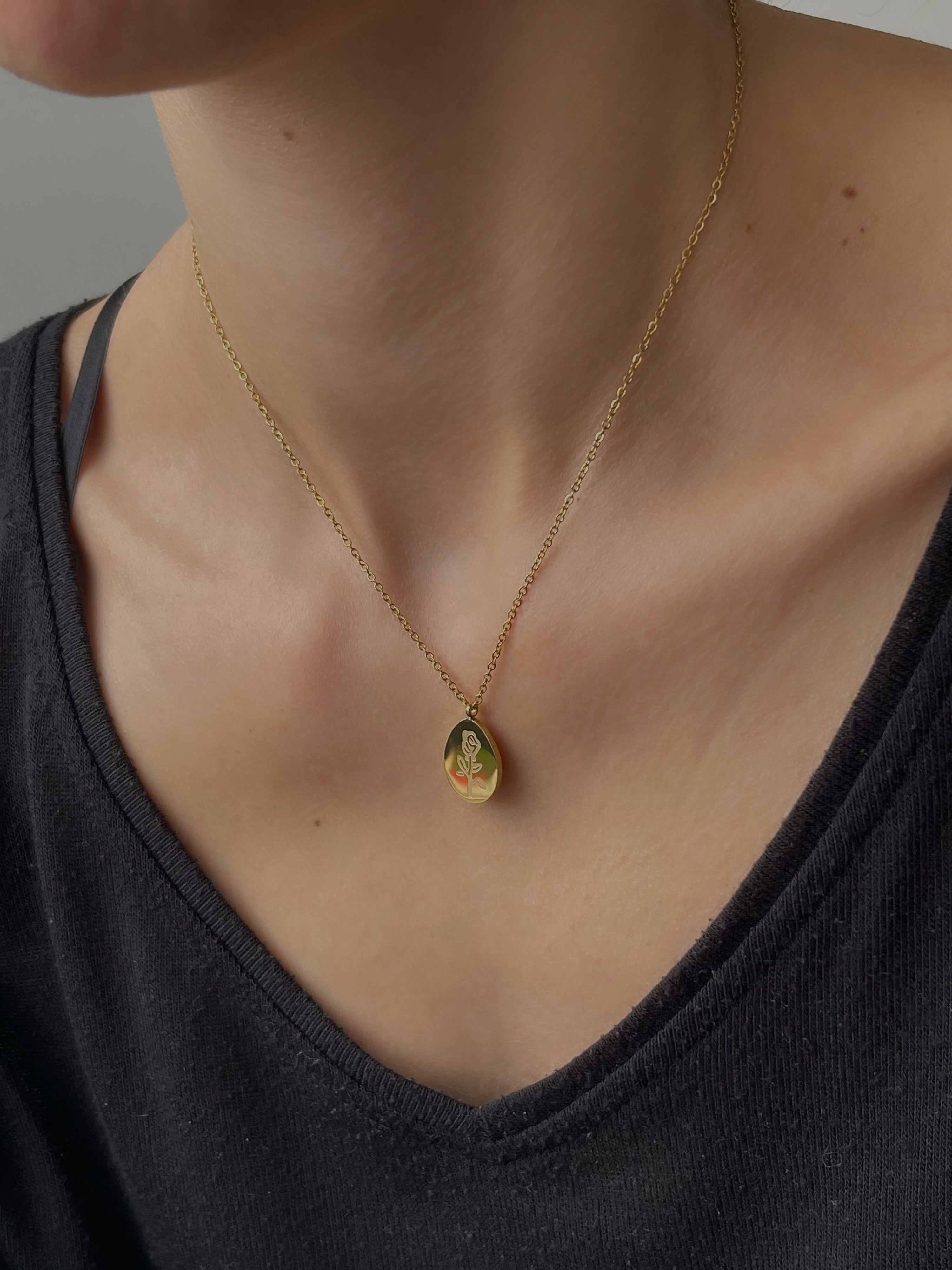 COLLIER AGATHA