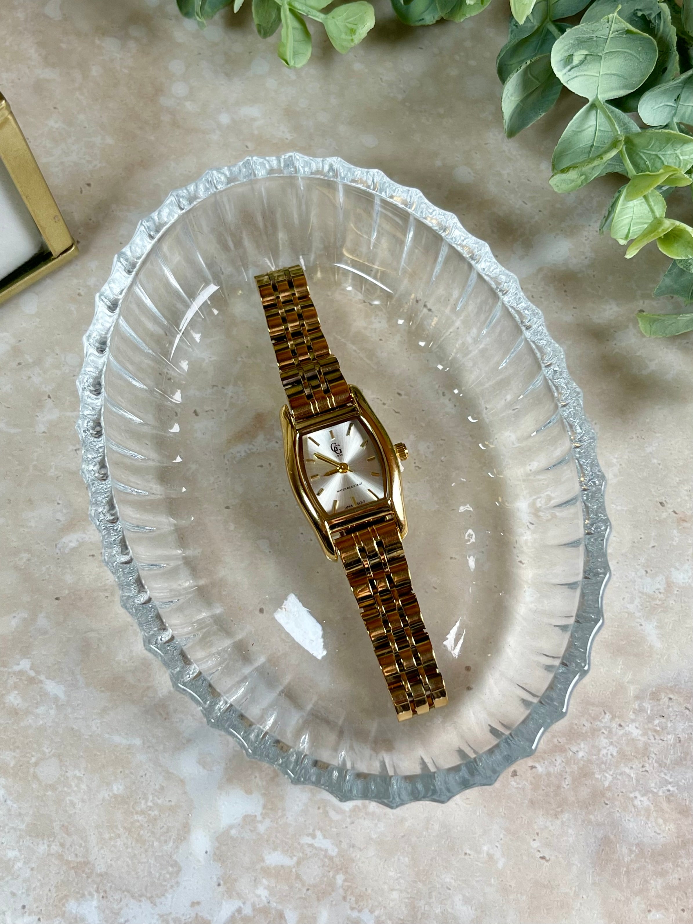 MONTRE KAMILIA